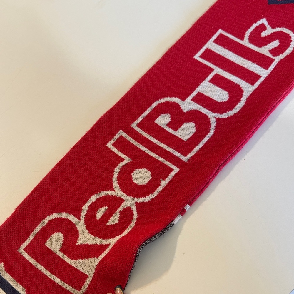 Adidas Red Bull New‎ York Scarf - Picture 3 of 6